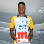 Vinicius es el jugador Cinco Estrellas Mahou de octubre: su impacto en el Real Madrid