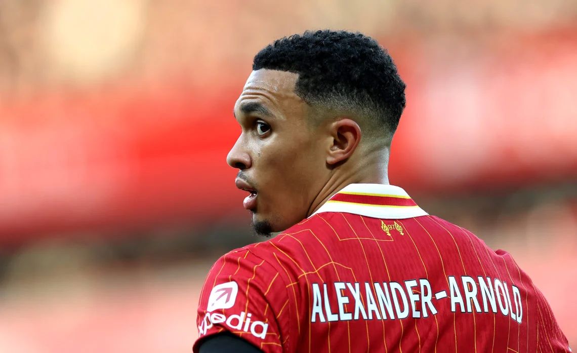 Barcelona y Manchester City luchan por el fichaje de Trent Alexander-Arnold