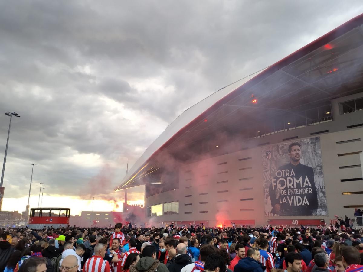 Detenidos 16 ultras del Atlético de Madrid por vandalismo y amenazas en un violento incidente