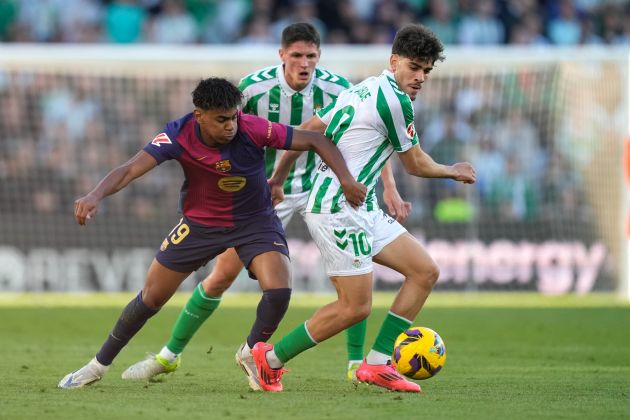 El Barcelona cede puntos en el último minuto ante el Real Betis en La Liga