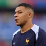 Kylian Mbappé reconoce al jugador del Arsenal con un prestigioso premio individual