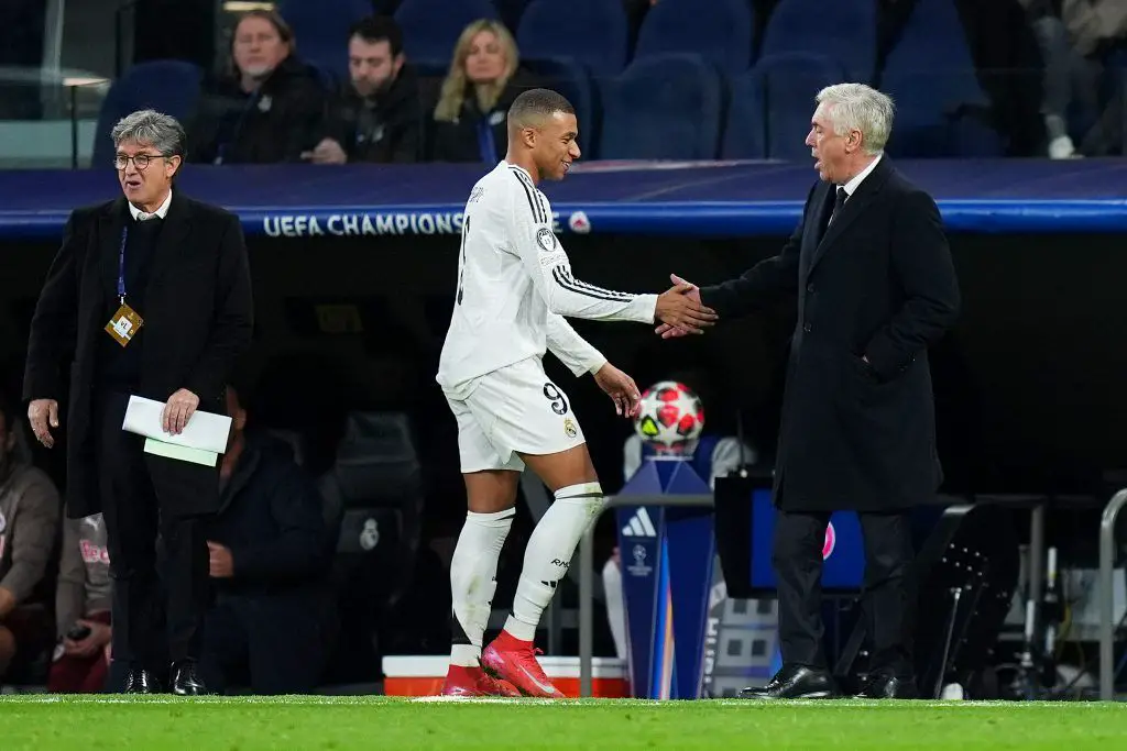 Ancelotti justifica la eliminación temprana de Bellingham y Mbappé en el partido contra el RB Salzburg