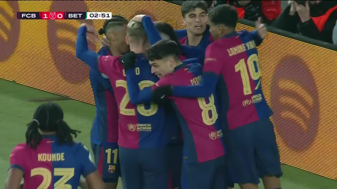 Barcelona inicia el 2025 con victoria ante el Real Betis y Gavi brilla con su gol