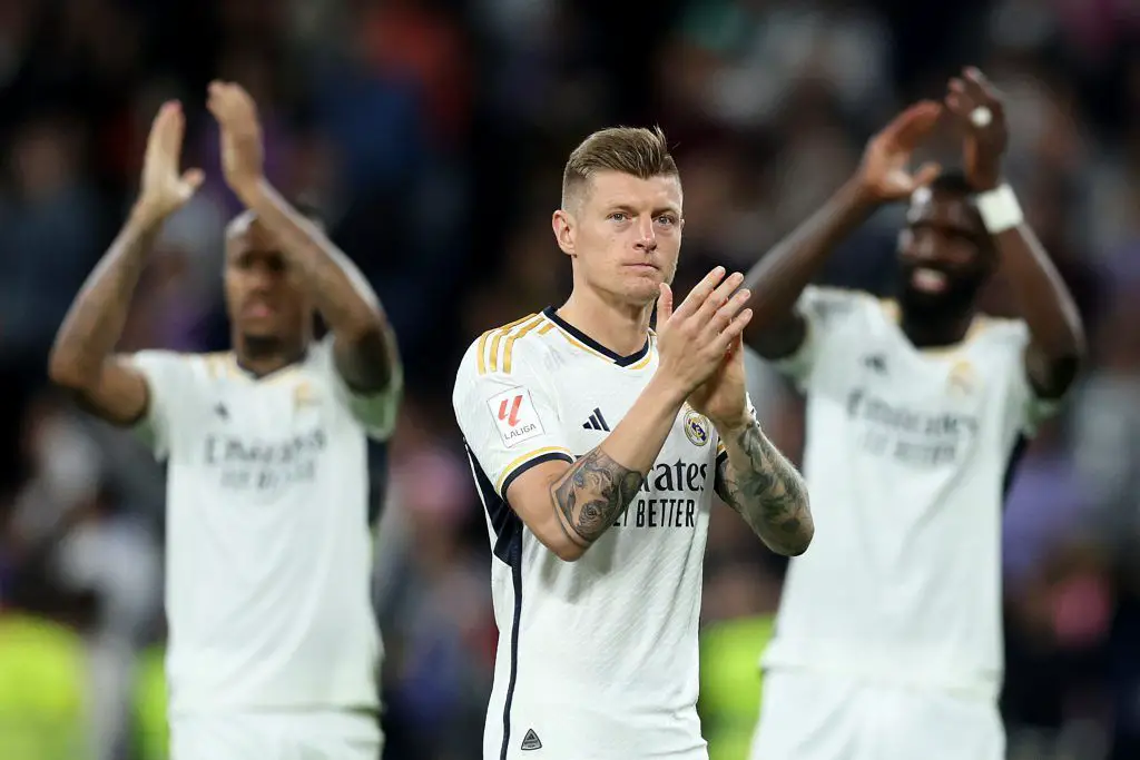 Toni Kroos apoya a la joven estrella alemana para unirse al Real Madrid