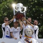 Los mensajes de los fanáticos del Real Madrid a Ference Star durante el partido contra el Girona