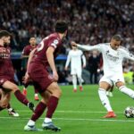 Mbappé aumenta la ventaja del Madrid con un golazo en la segunda mitad