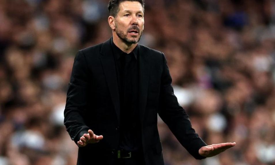 Simeone elogia la actuación del árbitro en el emocionante derbi madrileño