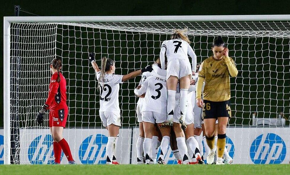 Real Madrid Fem avanza a semifinales tras vencer 3-1 a la Real Sociedad en la Copa de la Reina