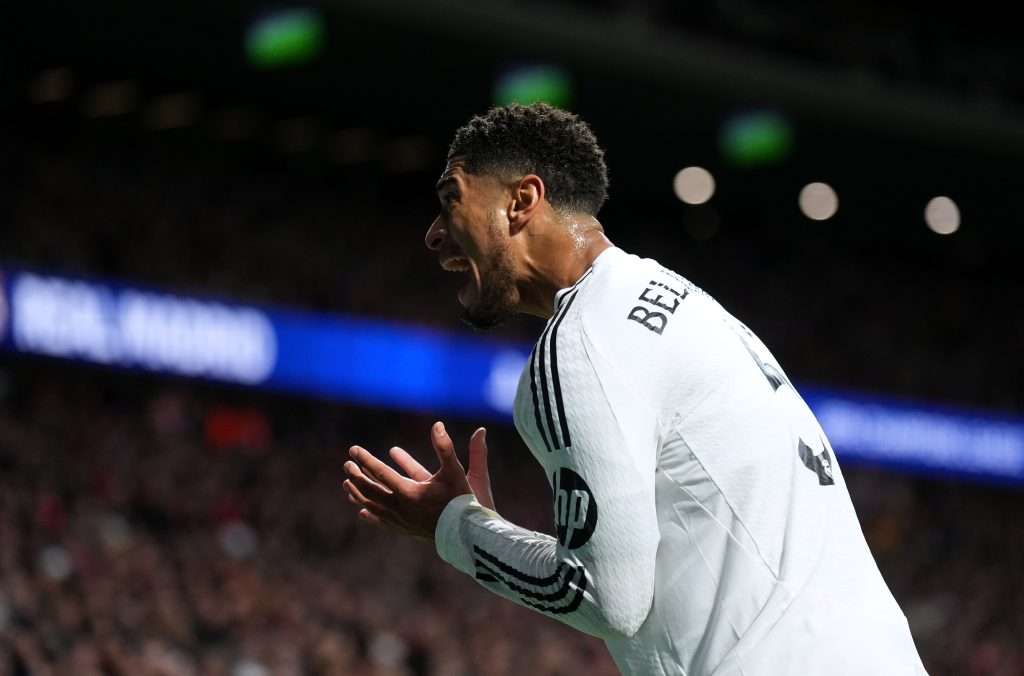 Vinícius Jr. brilla en el Derby de Madrid y supera a Jude Bellingham