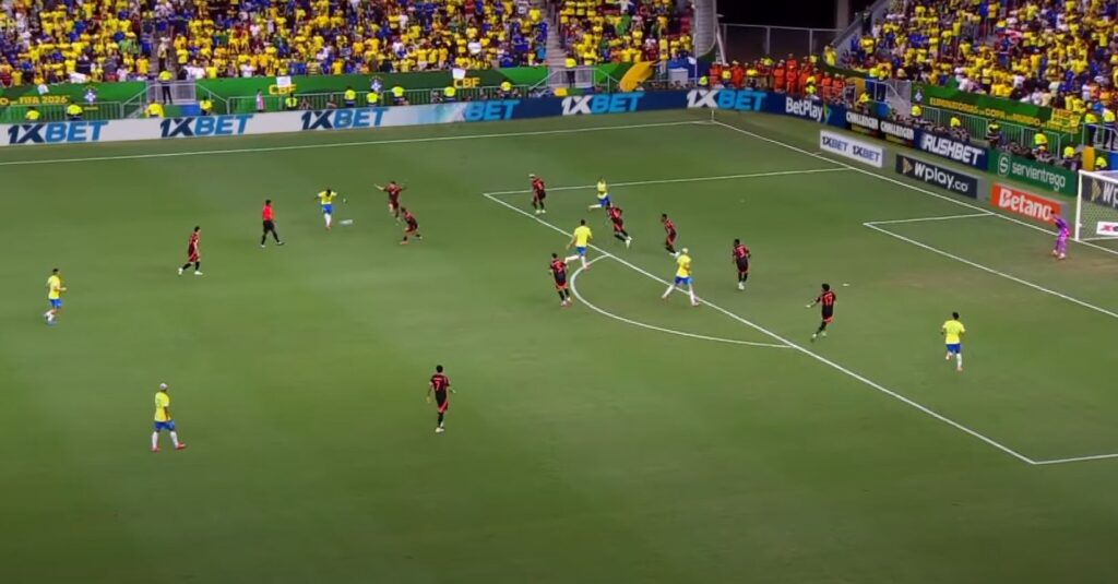 Vinicius marca un golazo en el tiempo añadido y da la victoria a Brasil