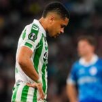 Vitor Roque al Barcelona: El Real Betis confirma la salida del delantero brasileño