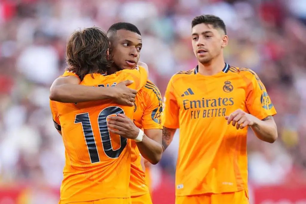 Kylian Mbappé se convierte en el máximo goleador tras su gol ante el Real Madrid