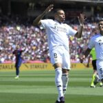 Mbappé marca la historia en el Real Madrid con doblete en el Clásico y rompe un récord de 32 años