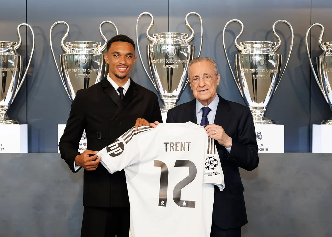 Alexander-Arnold: La historia detrás de su presentación y el sueño cumplido en el fútbol