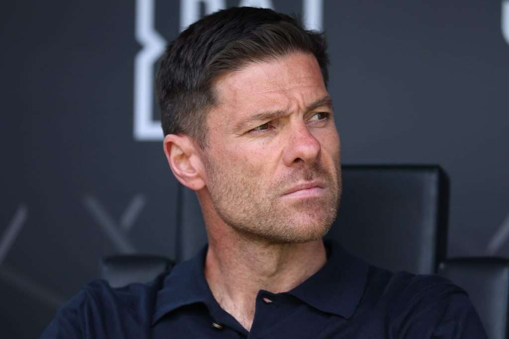 Xabi Alonso elogia a la estrella del Real Madrid y la compara con una leyenda del Liverpool tras el partido con Pachuca
