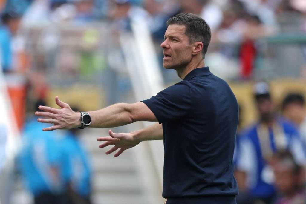Xabi Alonso revela su conexión con el Real Madrid a través de una leyenda del club