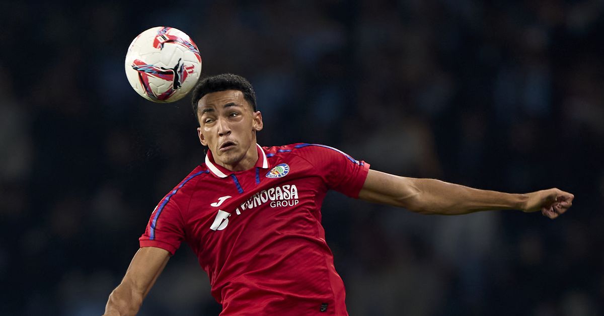 Álvaro Rodríguez se une al Elche: Real Madrid mantiene el 50% de su ficha