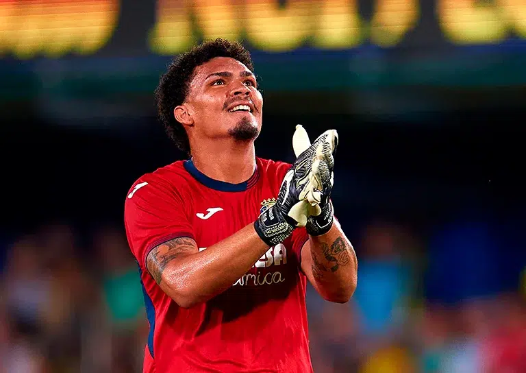Claro, aquí tienes el título reordenado según el formato solicitado:
Villarreal VS Oviedo 15/08/2025: apuestas y pronósticos de LaLiga EA Sports