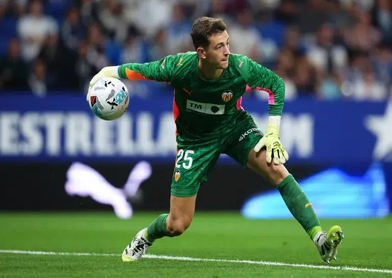 Claro, aquí tienes el título reformulado según el formato solicitado:
Valencia VS Oviedo 29/09/2025: apuestas y pronósticos de LaLiga EA Sports